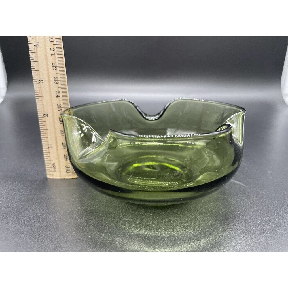 Vintage Anchor Hocking Green Glass Bowl Pinched Glass MCM Avocado Dip Bowl 5” - Picture 4 of 6